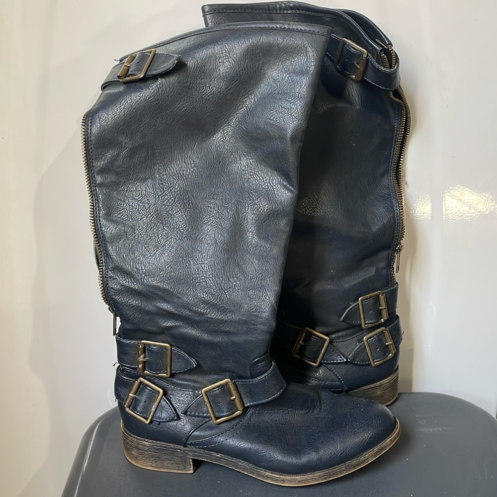 Black tall boots